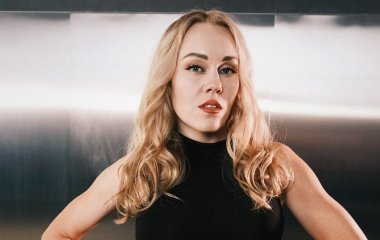 Олена Тополя потрапила в ДТП дорогою до студії та показалася після інциденту