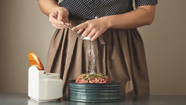 5 основных симптомов избытка соли в организме