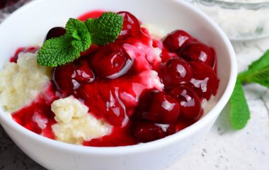 Необычный и сладкий вкус: рецепт кутьи с рисом и вишней