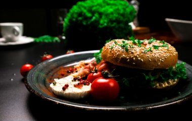 Названі продукти, які не можна їсти після 30 років