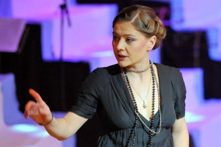 Мария Голубкина показала, как выглядит без макияжа