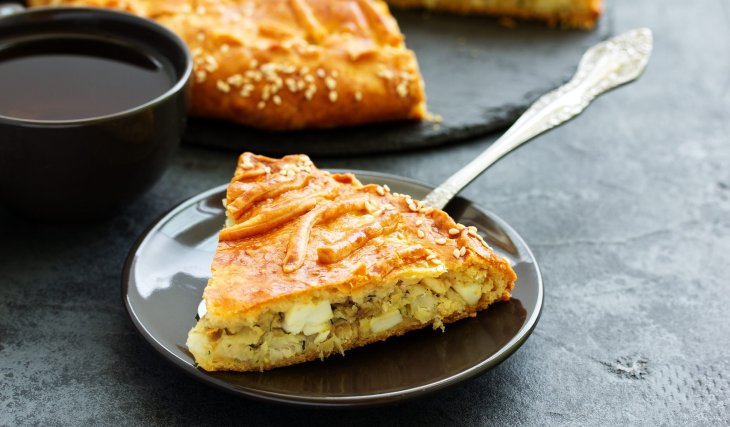 Простой рыбный пирог за 30 минут: будете готовить каждый день