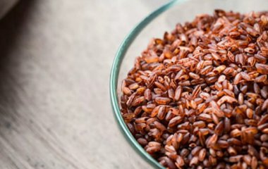Нутриціолог пояснила, кому категорично не можна їсти бурий рис