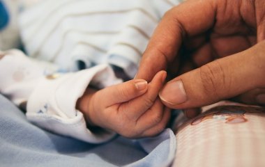 Як полегшити стан новонародженого у спекотні дні. Поради від МОЗ
