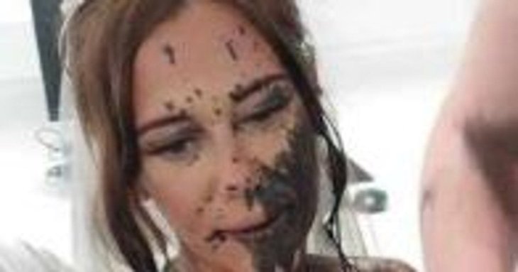 Скандал на весіллі: наречену облили фарбою просто перед церемонією — фото