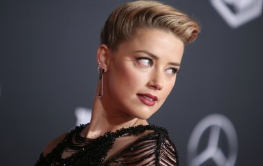 Эмбер Херд приняла участие в модном показе