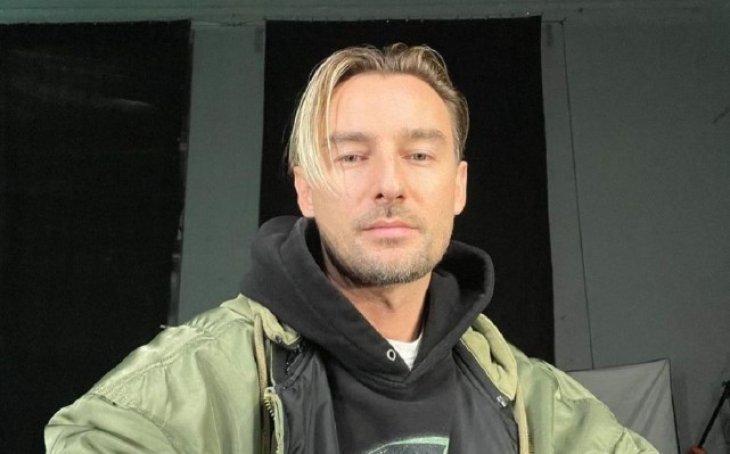 Алан Бадоев честно признался, в каких отношениях находится с детьми от Жанны Бадоевой