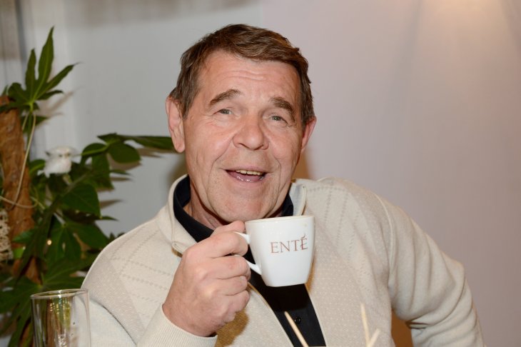 На 69-ом году жизни скончался Алексей Булдаков