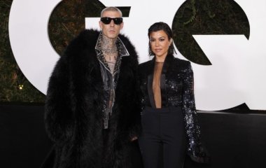 Беременная Кортни Кардашян оригинально рассекретила пол будущего ребенка