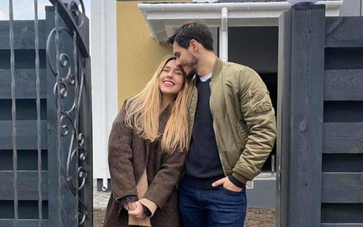 Даша Квиткова за 320 тыс долларов продает дом, в котором жила с Добрыниным: фото жилья