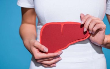 Медики назвали три привычки, которые разрушают печень без алкоголя