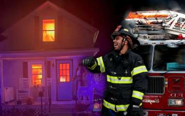 Соседи вызвали пожарных: бушующий в доме огонь оказался украшением на Хэллоуин (видео)