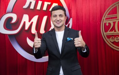 Владимир Зеленский приобщает к спорту коллег
