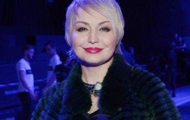 Катя Лель впервые за 10 лет навестила могилу возлюбленного