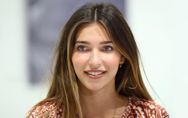 Регина Тодоренко спросила совета у поклонников