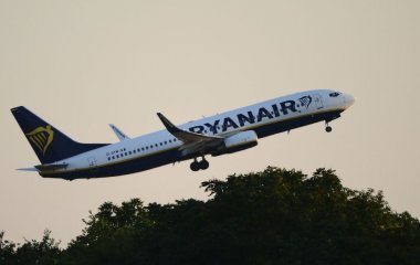 Чоловік назавжди відмовився від польотів: що сталося в літаку