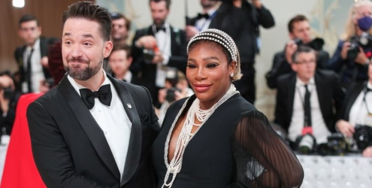 Серена Уильямс и ее муж стали первыми звездами получившими Tesla Cybertruck (фото)