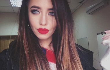 Стильный тусовочный наряд надежды Дорофеевой