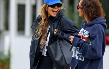 Рита Ора испортила образ одной деталью