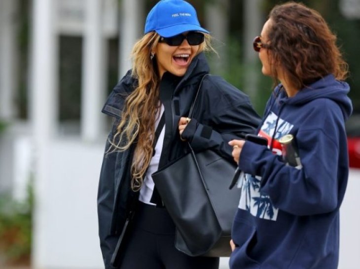 Рита Ора испортила образ одной деталью