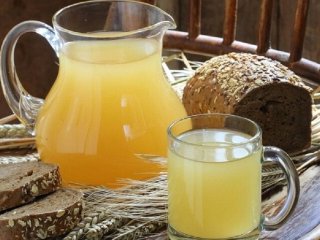 П’ять літрів домашнього квасу без зусиль — ідеальний рецепт