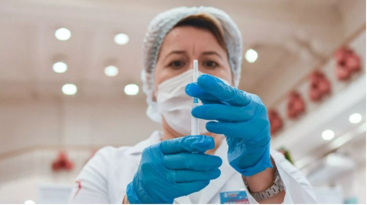 Імунолог розповів, кому потрібно ревакцинуватися у два етапи