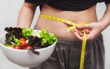 Невидимі вороги: 6 продуктів, які заважають позбутися зайвих кілограмів