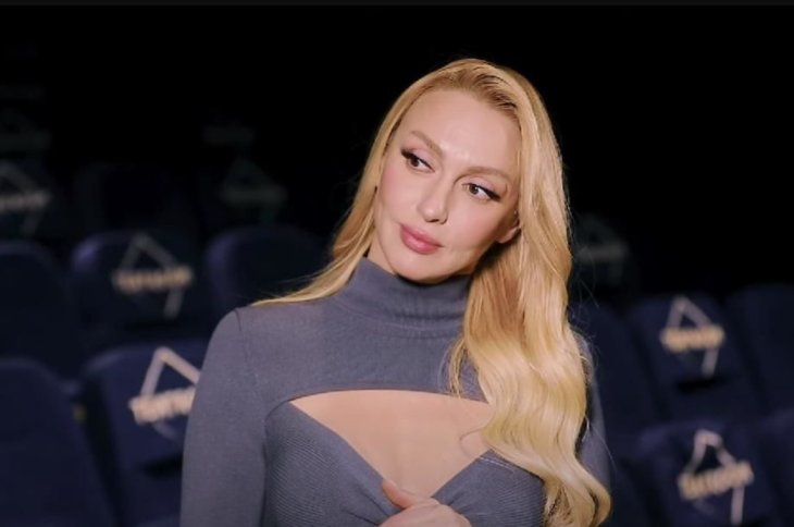 Оля Полякова рассказала, чем ее муж зарабатывает деньги во время войны