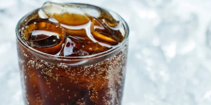 Простой рецепт полезного напитка, который заменит магазинную колу