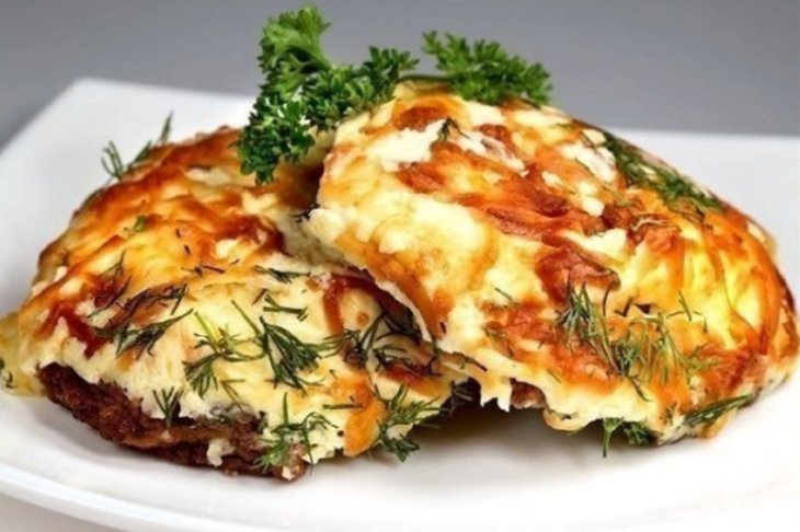 Как приготовить мясо по-французски в духовке? 