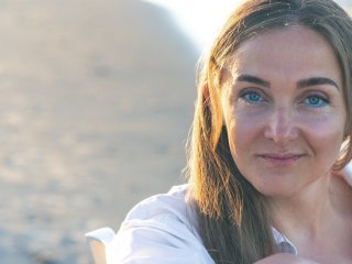 Експертка з довголіття розповіла про ранковий ритуал, щоб бути завжди молодими, як в 21 (фото)