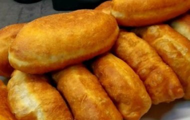 Ситно і швидко: рецепт смачних пиріжків нашвидкуруч