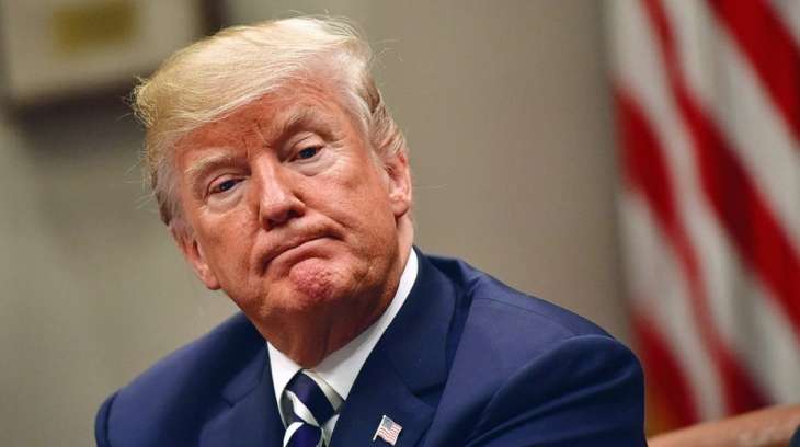 «Ну и ходи, без подарочка!» — Трамп «зажал» подарок жене