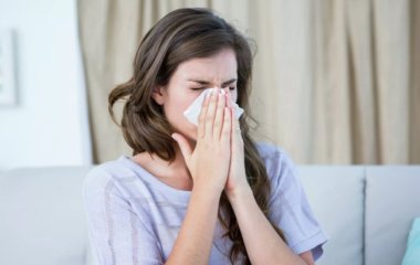 Лікар розповіла, від чого потрібно відмовитись після контакту з хворим COVID-19