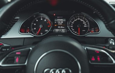 Одна проста дія знижує витрату на кілька відсотків: як хитрі водії економлять на паливі