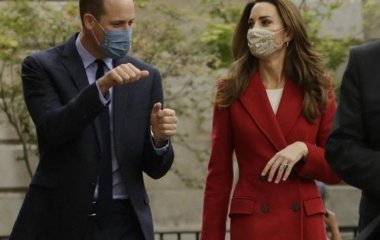 «Какая она милая, как повзрослела!»: Кейт Миддлтон и принц Уильям поделились свежим снимком единственной дочери