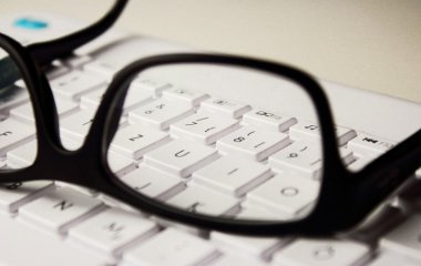Как сохранить зрение при использовании гаджетов: ТОП-6 советов врачей