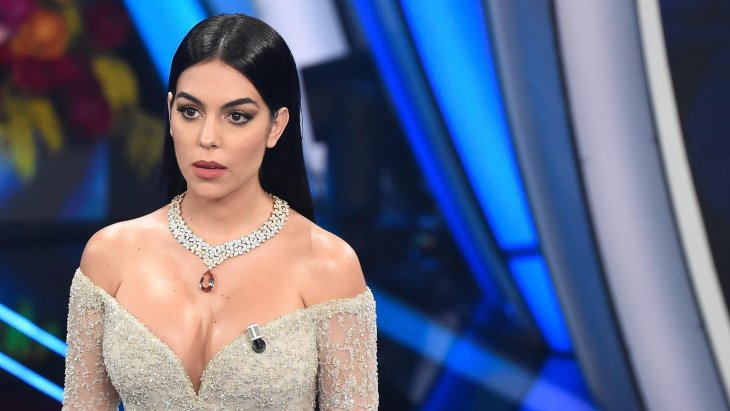 Джорджина Родригес и Юлия Высоцкая продемонстрировали одинаковые образы