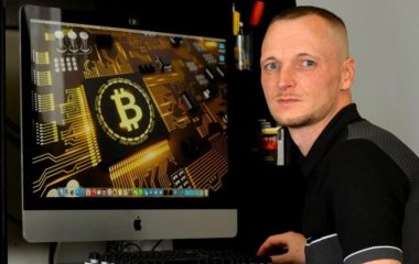Чоловік втратив 31 млрд грн на звалищі: він вигадав, як повернути своє багатство