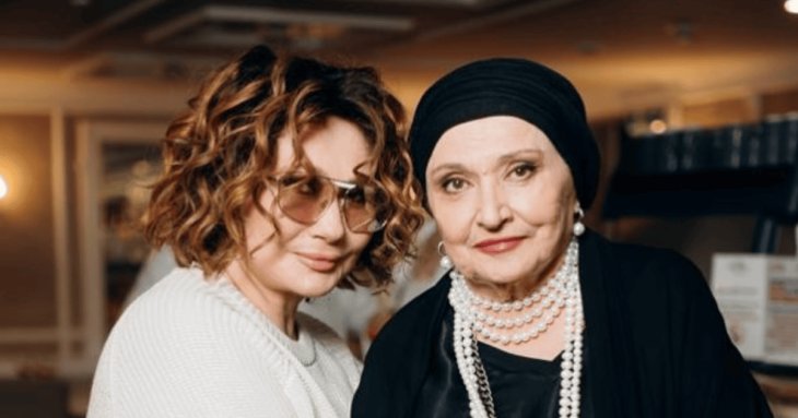 Олена Мозгова показала свою маму в молодості і зачарувала її красою