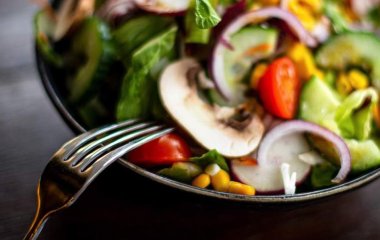 Дієтолог назвала головну небезпеку низькокалорійних продуктів при схудненні