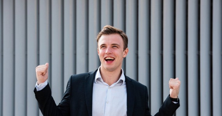 Названо чотири знаки зодіаку, яким доля завжди дарує другий шанс: хто ці щасливці