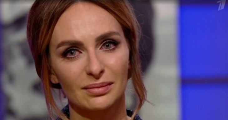 Екатерина Варнава позировала в спортивном костюме