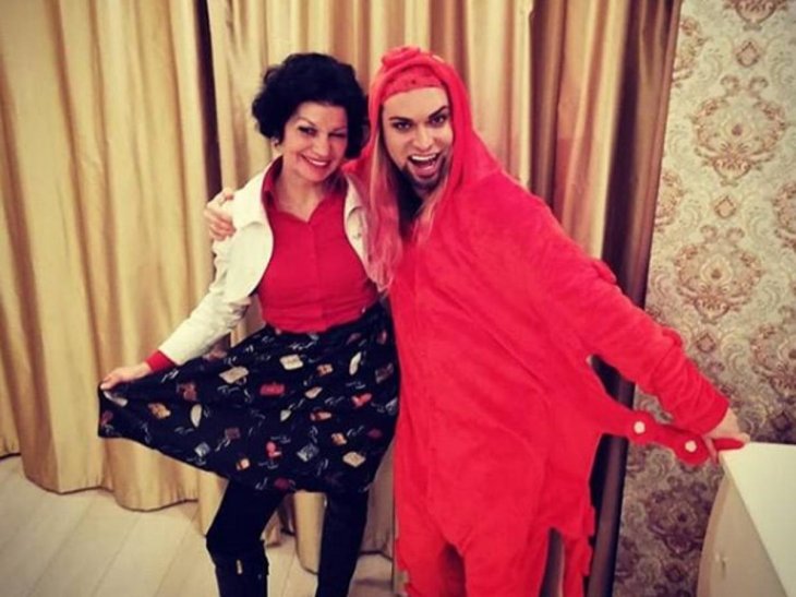 Гоген Солнцев избил жену