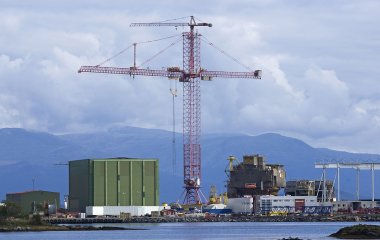 Башенный кран LIEBHERR 200 HC в аренду