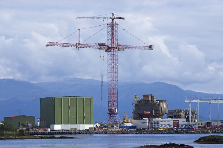 Башенный кран LIEBHERR 200 HC в аренду