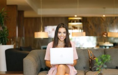 5 знаков зодиака, которые могут поменять работу до конца лета