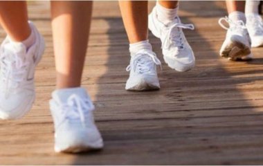 Сколько шагов нужно делать ежедневно для похудения, выяснили ученые