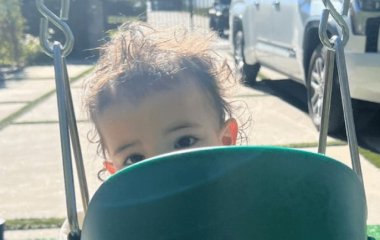 Приянка Чопра показала подросшую дочь (фото)