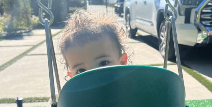 Приянка Чопра показала подросшую дочь (фото)